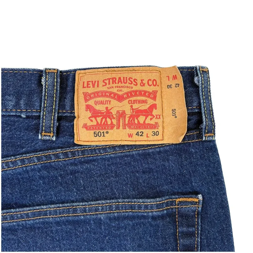 Levi’s 501 Original Fit Jeans Mens 42x30 Dark Wash Button Fly Straight Leg Denim